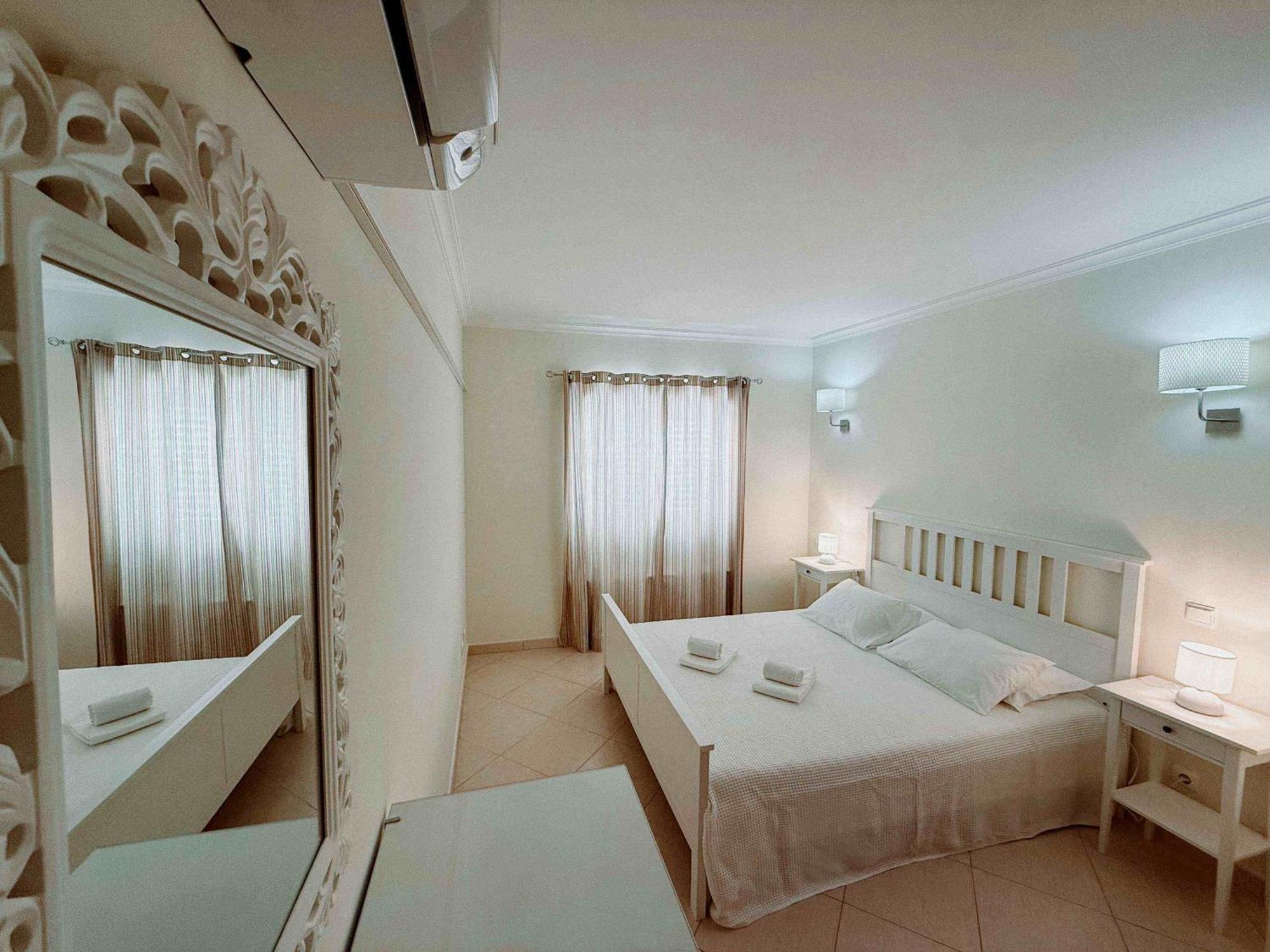 Portugal Rentals Vila Da Praia Apartments 阿尔沃尔 外观 照片